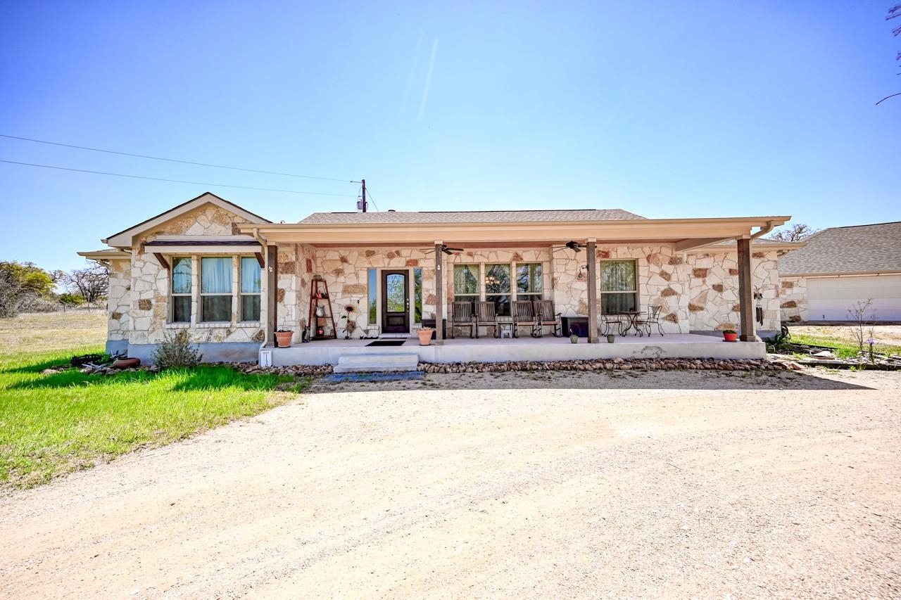 1150 Rocky Hollow Drive Burnet TX 78611