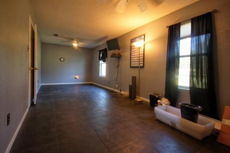457 Cr 3080 Lampasas TX 78550