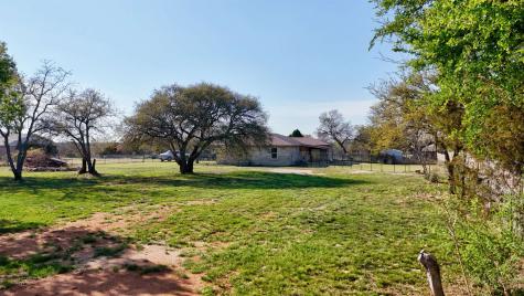 457 Cr 3080 Lampasas TX 78550
