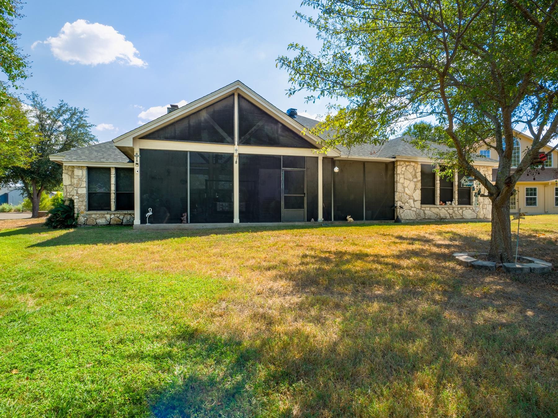 120 Meadowlakes Drive Meadowlakes TX 78654