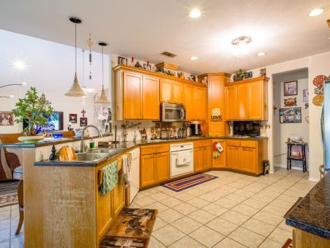 120 Meadowlakes Drive Meadowlakes TX 78654