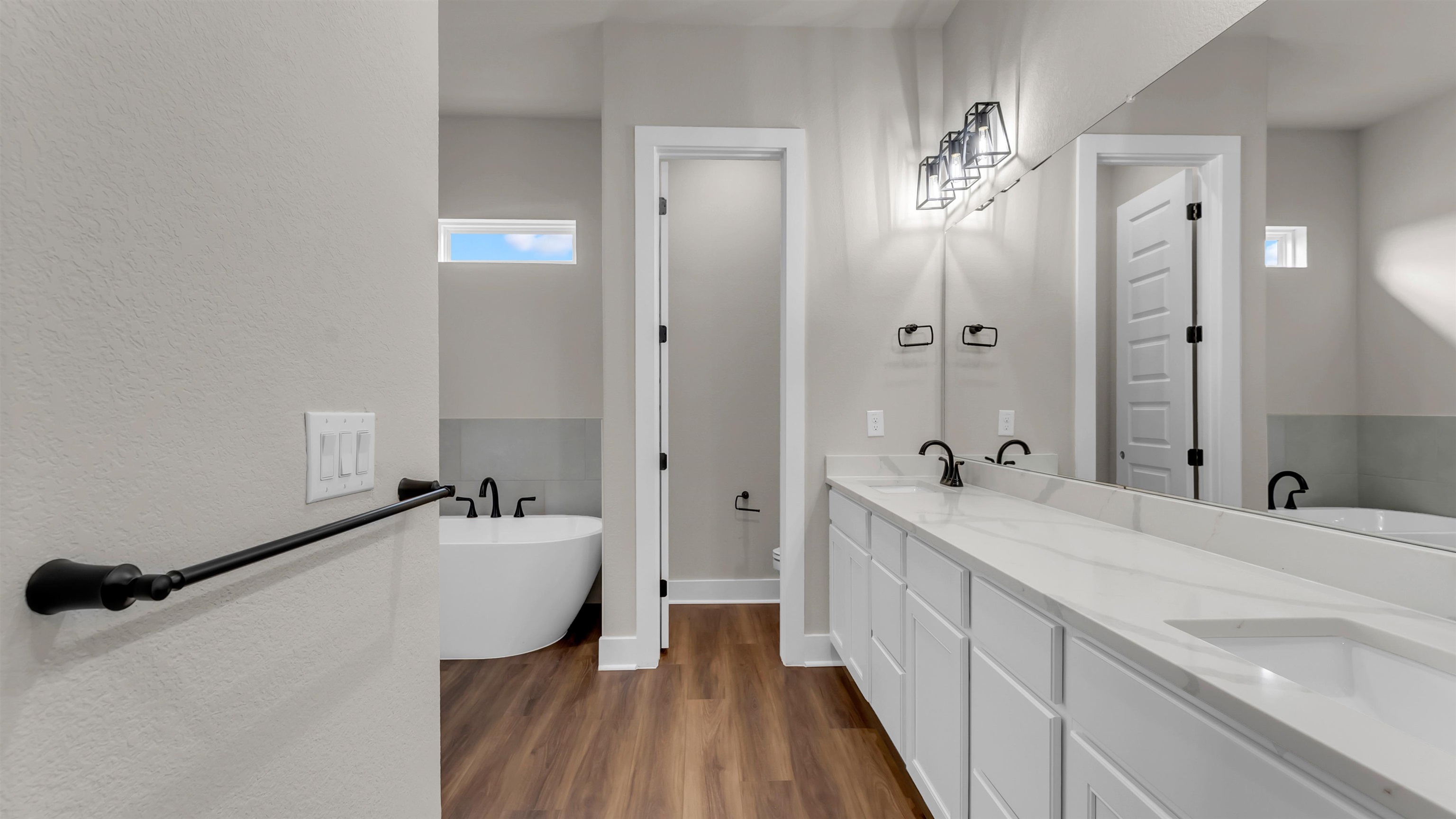 379 Prairie Point Road Bertram TX 78605