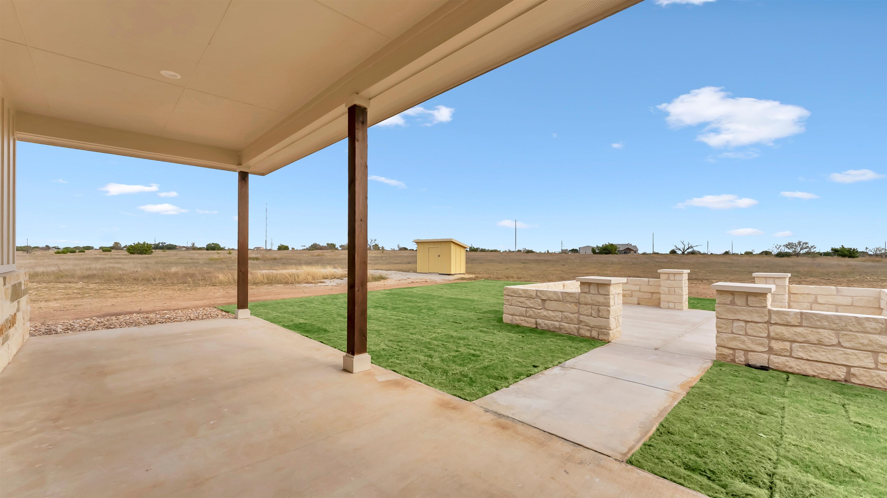 379 Prairie Point Road Bertram TX 78605