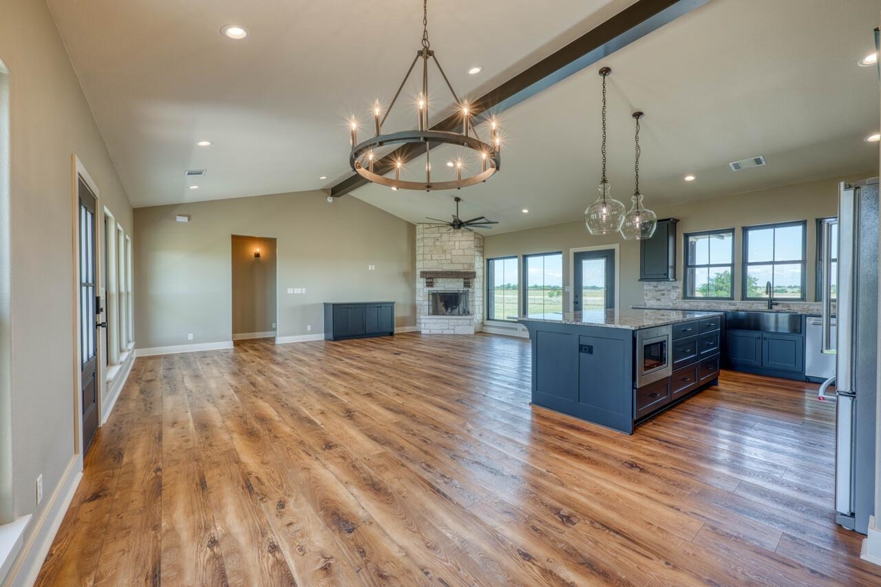 187 Lila Lane Bertram TX 78605