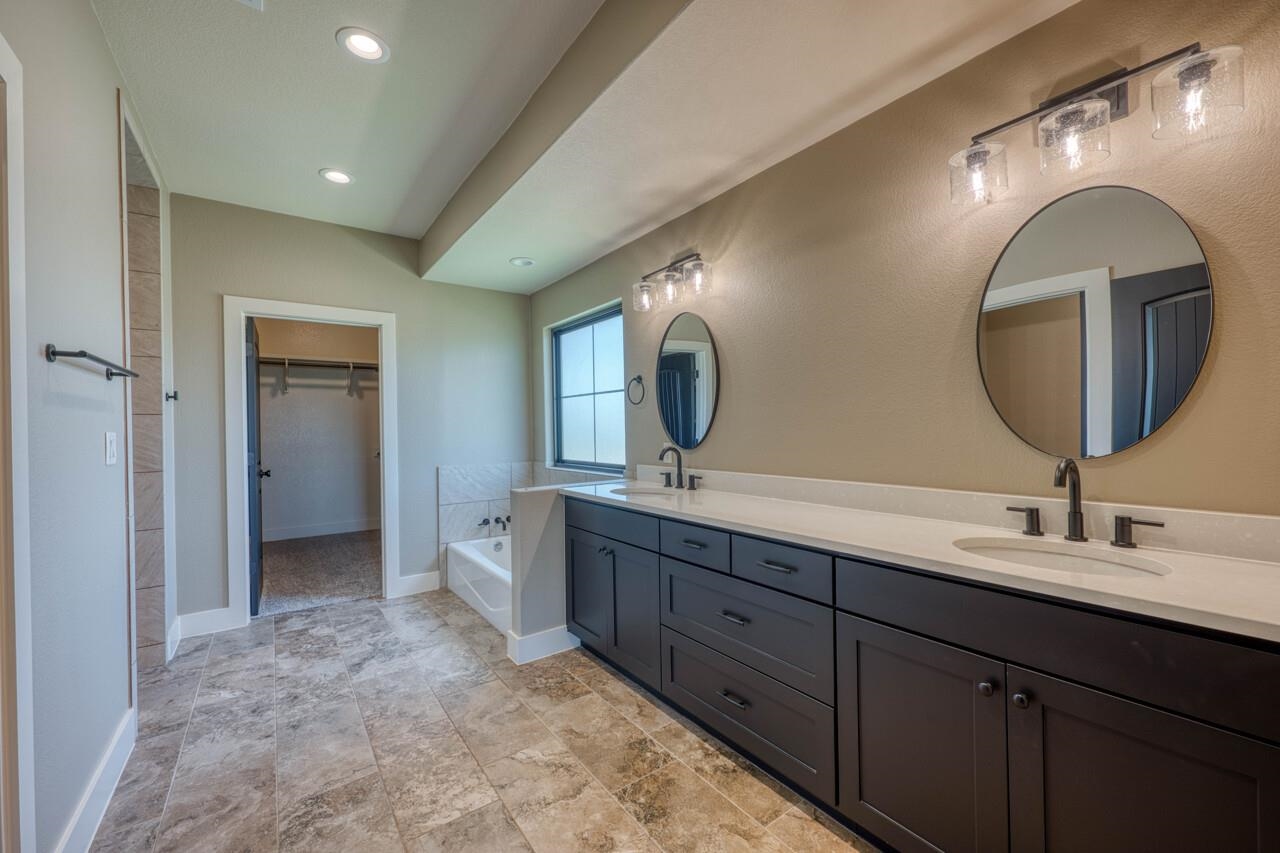 187 Lila Lane Bertram TX 78605