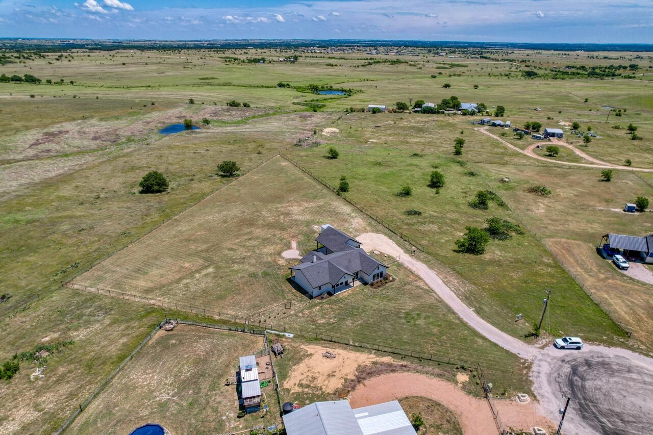 187 Lila Lane Bertram TX 78605