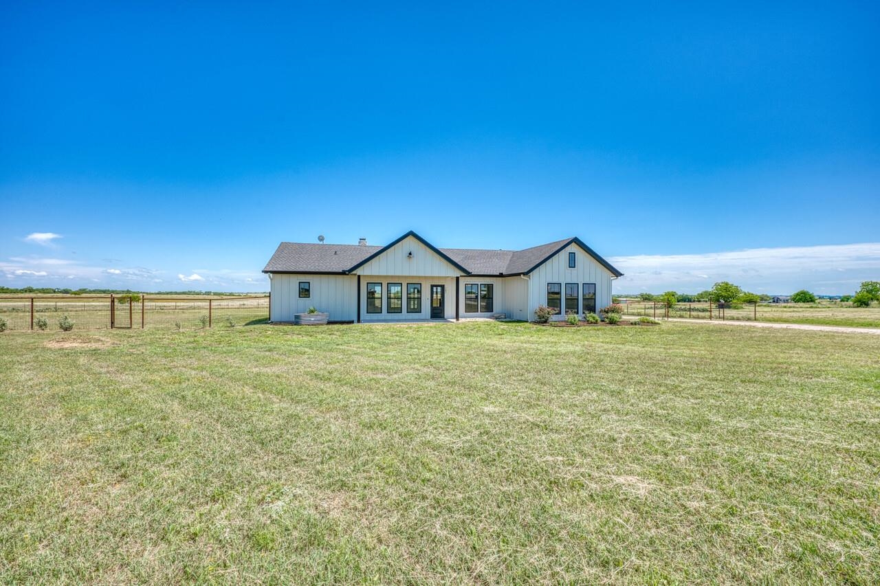 187 Lila Lane Bertram TX 78605