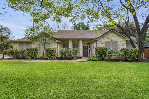 267 Meadowlakes Drive Meadowlakes TX 78654
