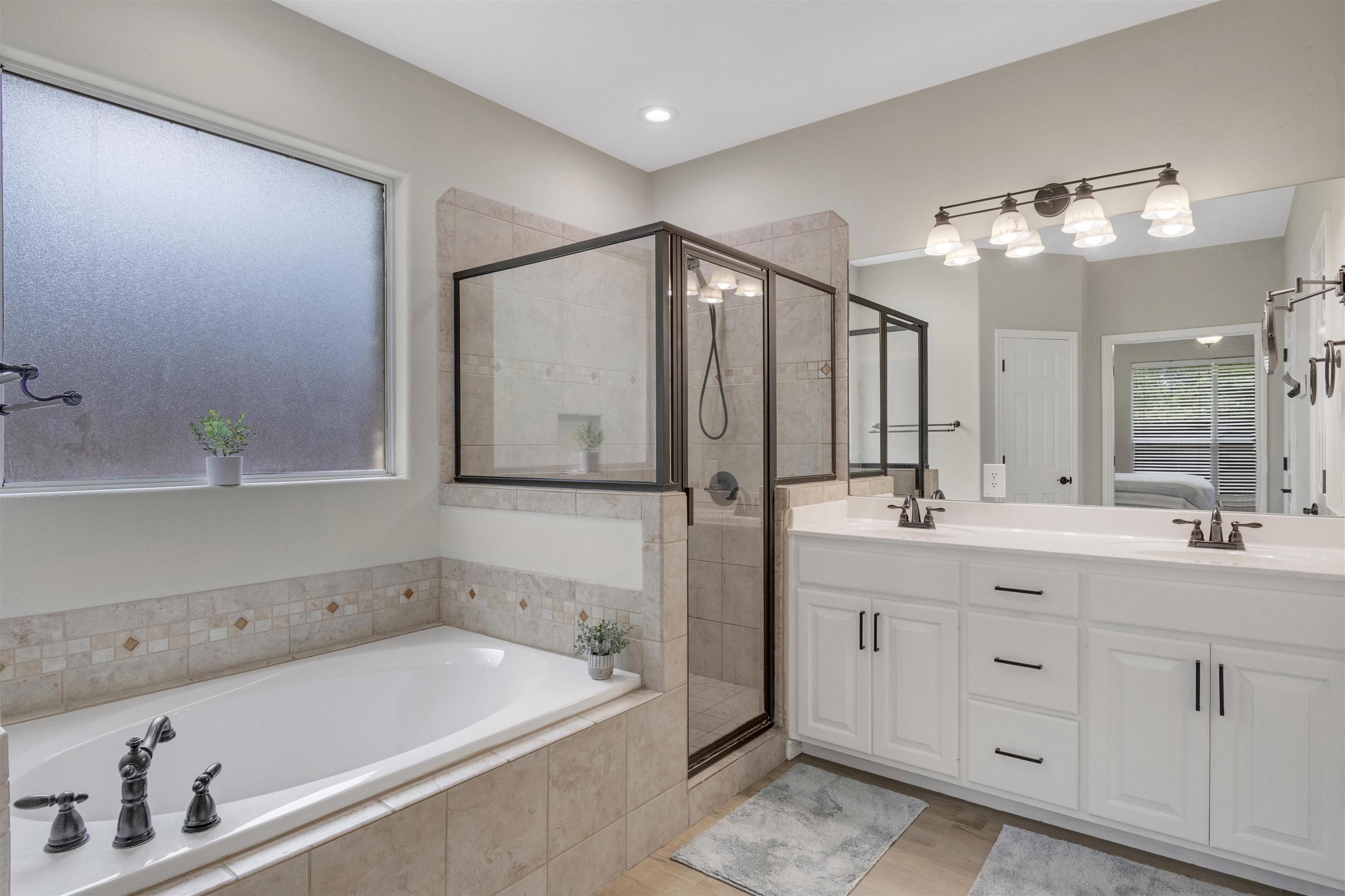 267 Meadowlakes Drive Meadowlakes TX 78654