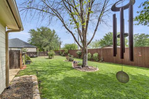 267 Meadowlakes Drive Meadowlakes TX 78654