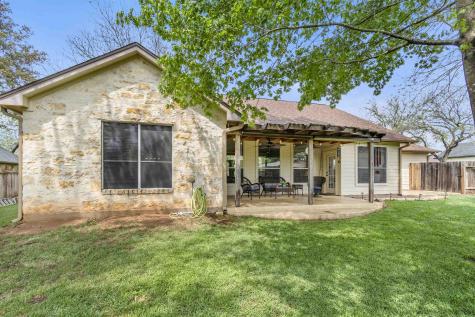 267 Meadowlakes Drive Meadowlakes TX 78654