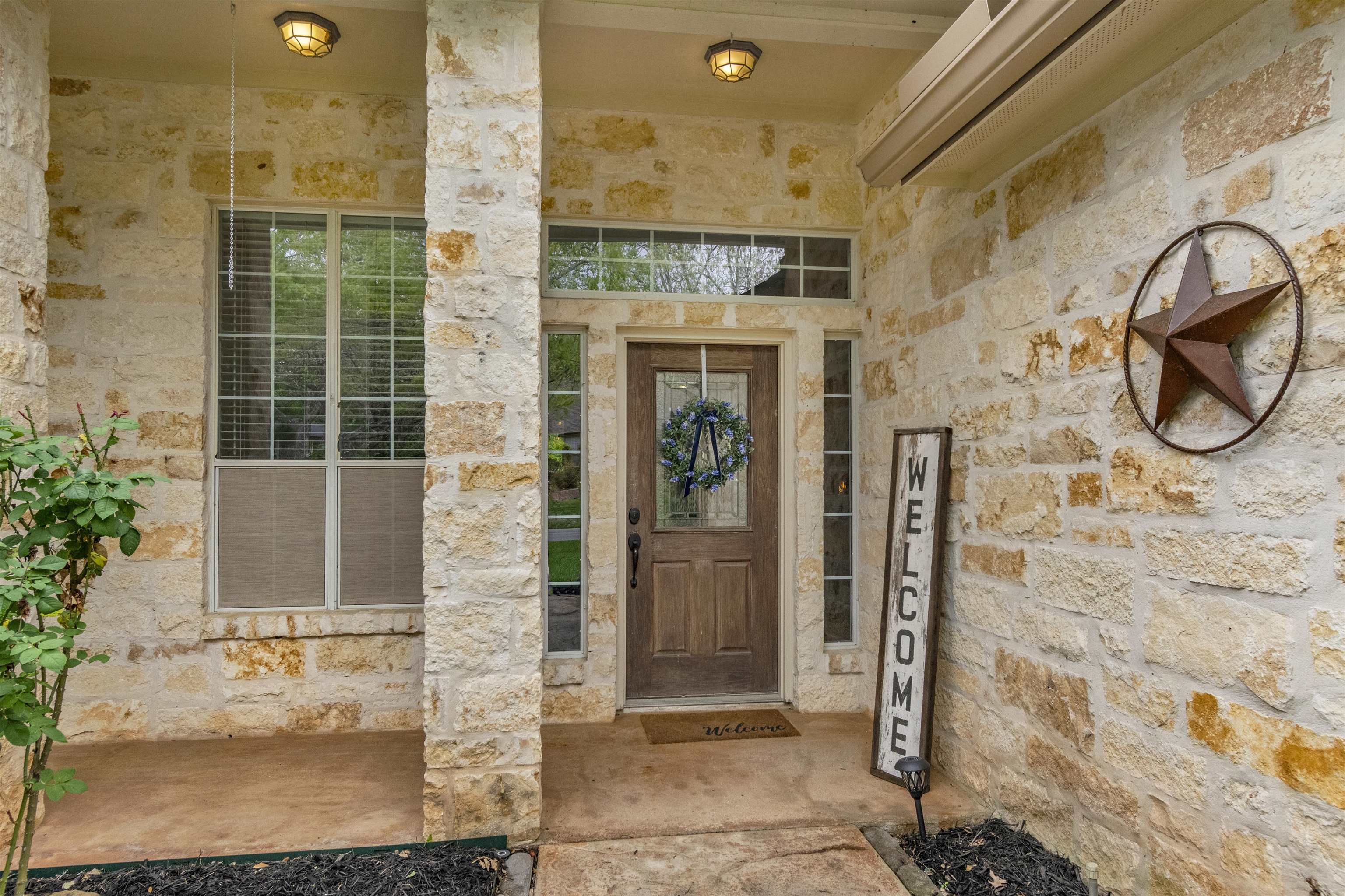 267 Meadowlakes Drive Meadowlakes TX 78654