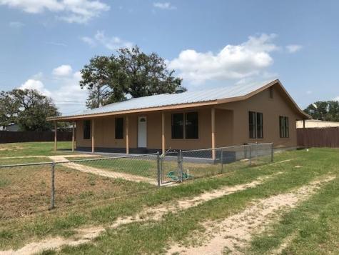 107 Buttercup Street Kingsland TX 78639