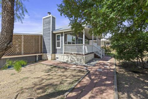 813 Airway Street Kingsland TX 78639