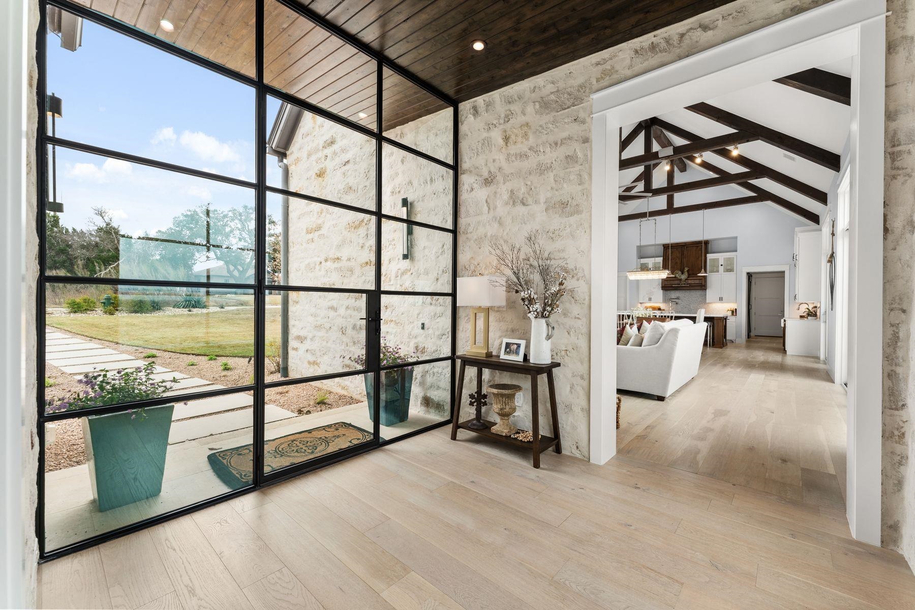 18025 Ranchaland Hills Vista Jonestown TX 78645