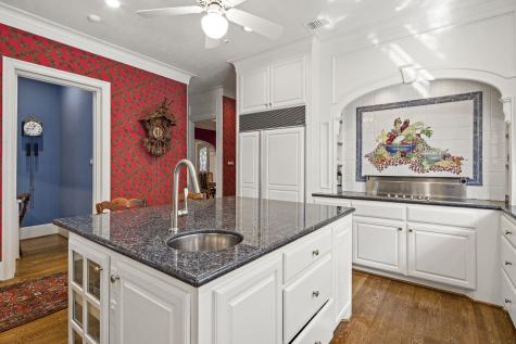 124 Florentine Horseshoe Bay TX 78657