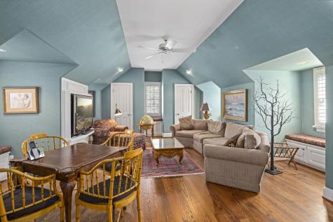 124 Florentine Horseshoe Bay TX 78657
