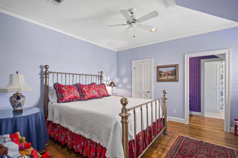 124 Florentine Horseshoe Bay TX 78657