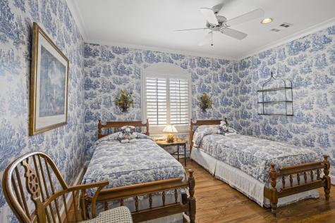 124 Florentine Horseshoe Bay TX 78657