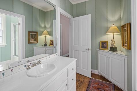 124 Florentine Horseshoe Bay TX 78657