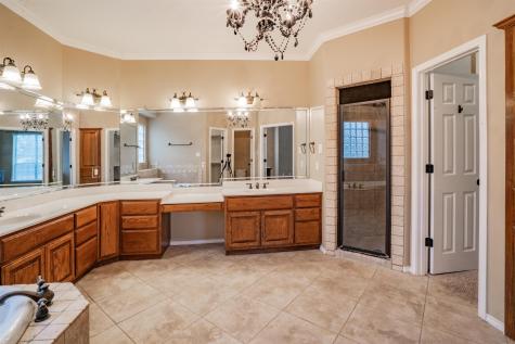 1005 Ashford Drive San Angelo TX 76901