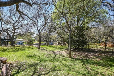 1740 Purple Sage Kingsland TX 78639