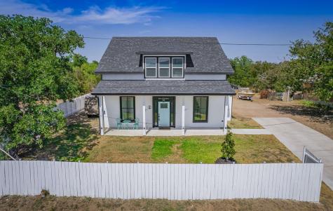 300 Timberidge Drive Kingsland TX 78639