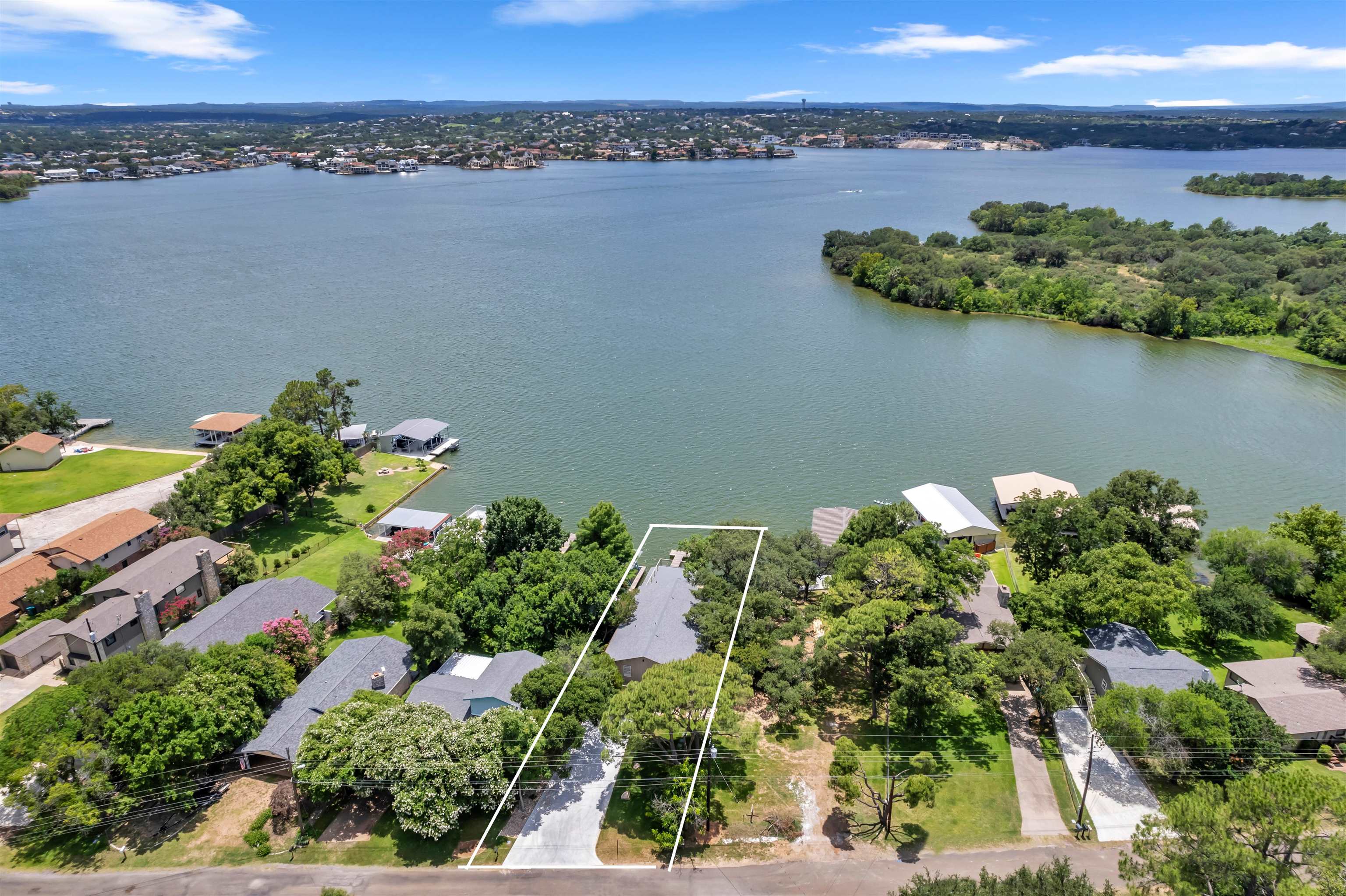 2814 Lakeview Drive Granite Shoals TX 78654