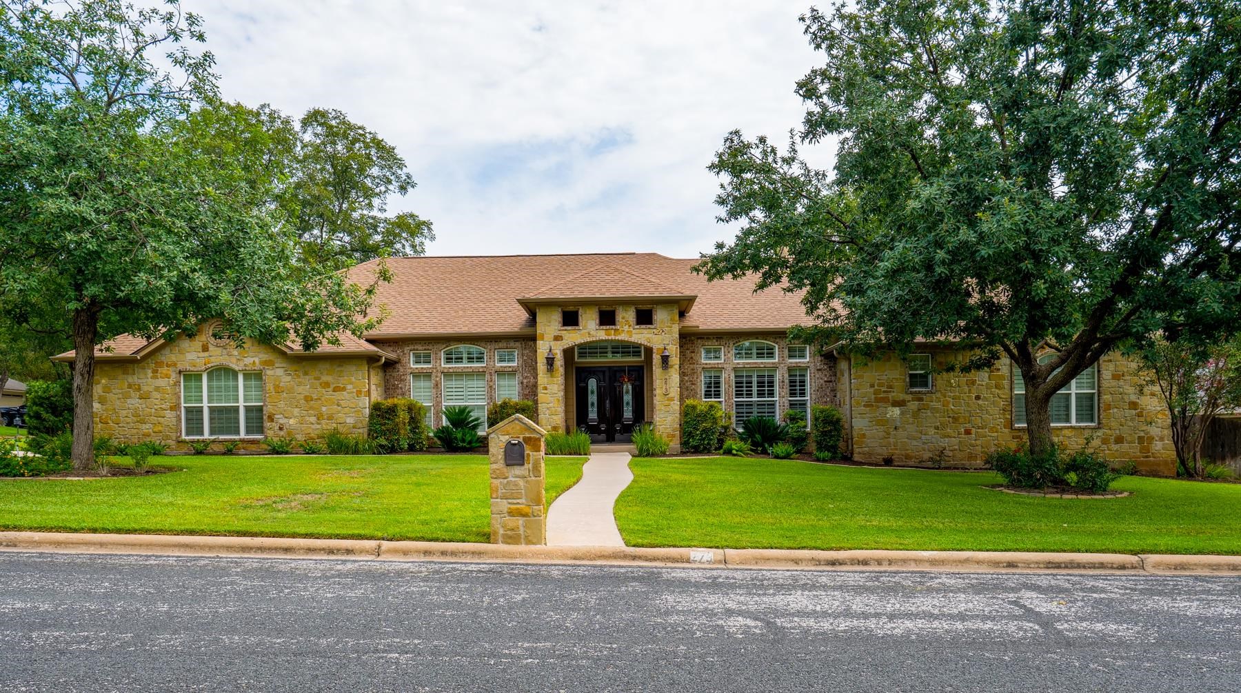 273 Quail Street Meadowlakes TX 78654