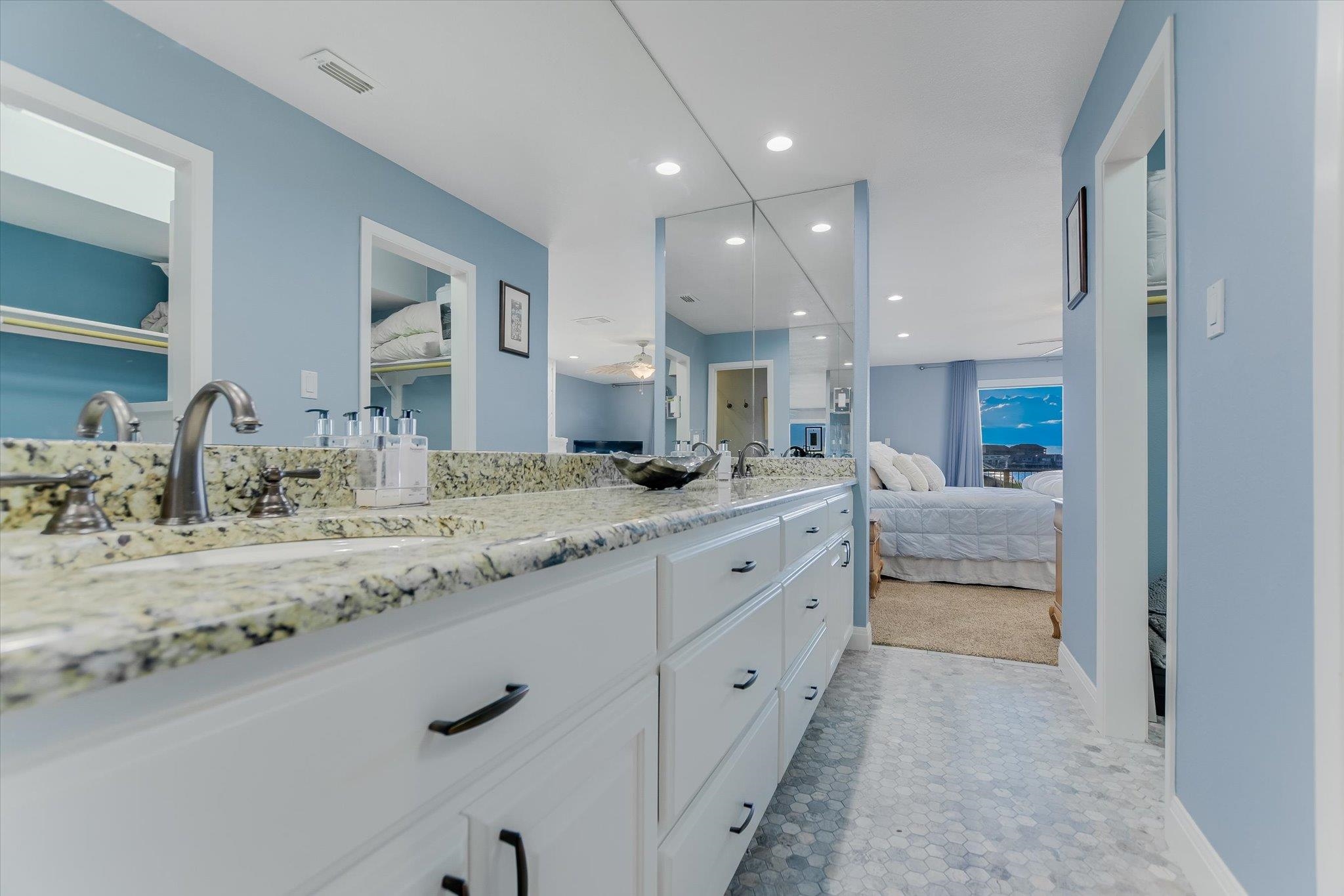 510 Lucy Lane Horseshoe Bay TX 78657