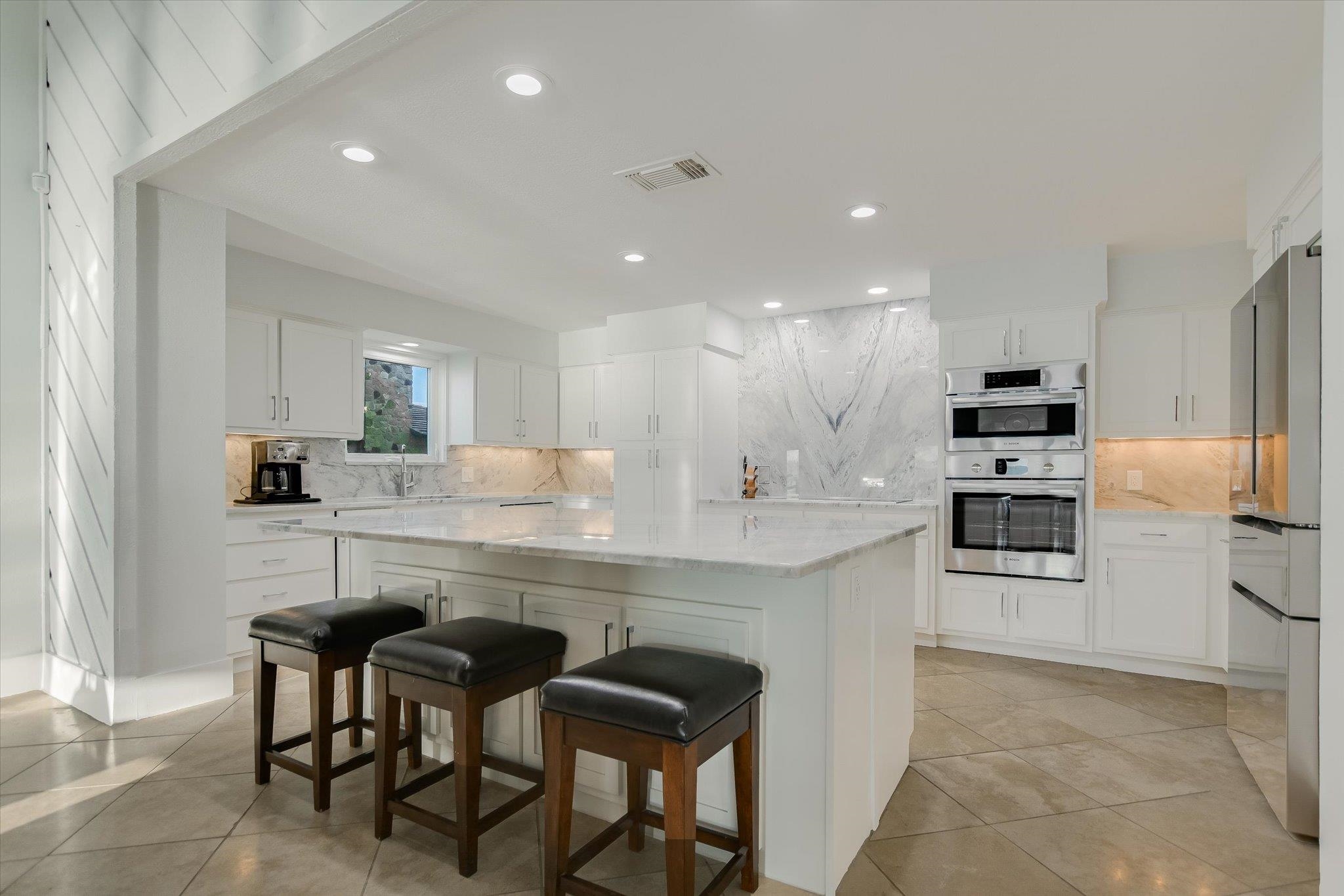510 Lucy Lane Horseshoe Bay TX 78657