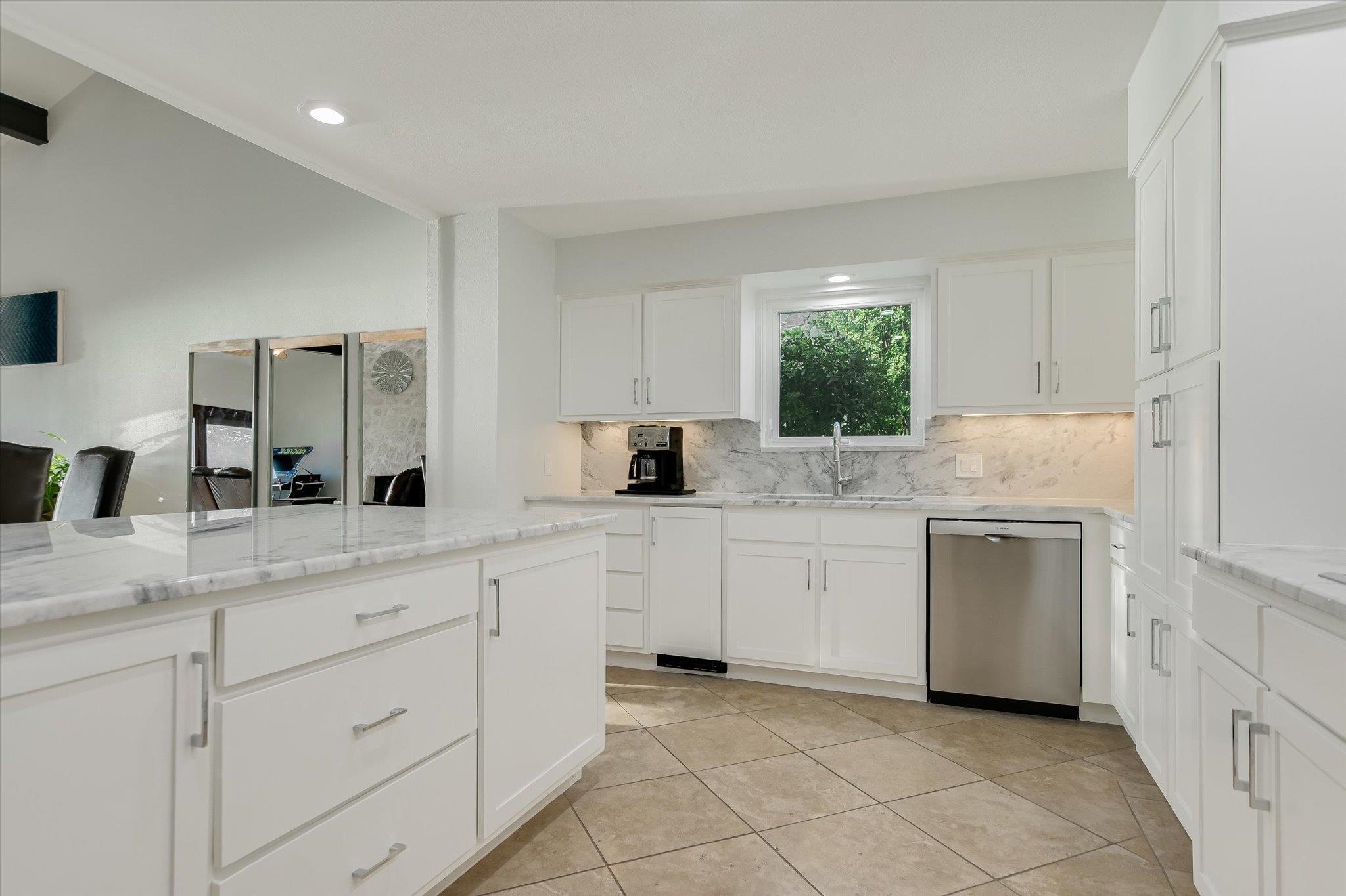 510 Lucy Lane Horseshoe Bay TX 78657