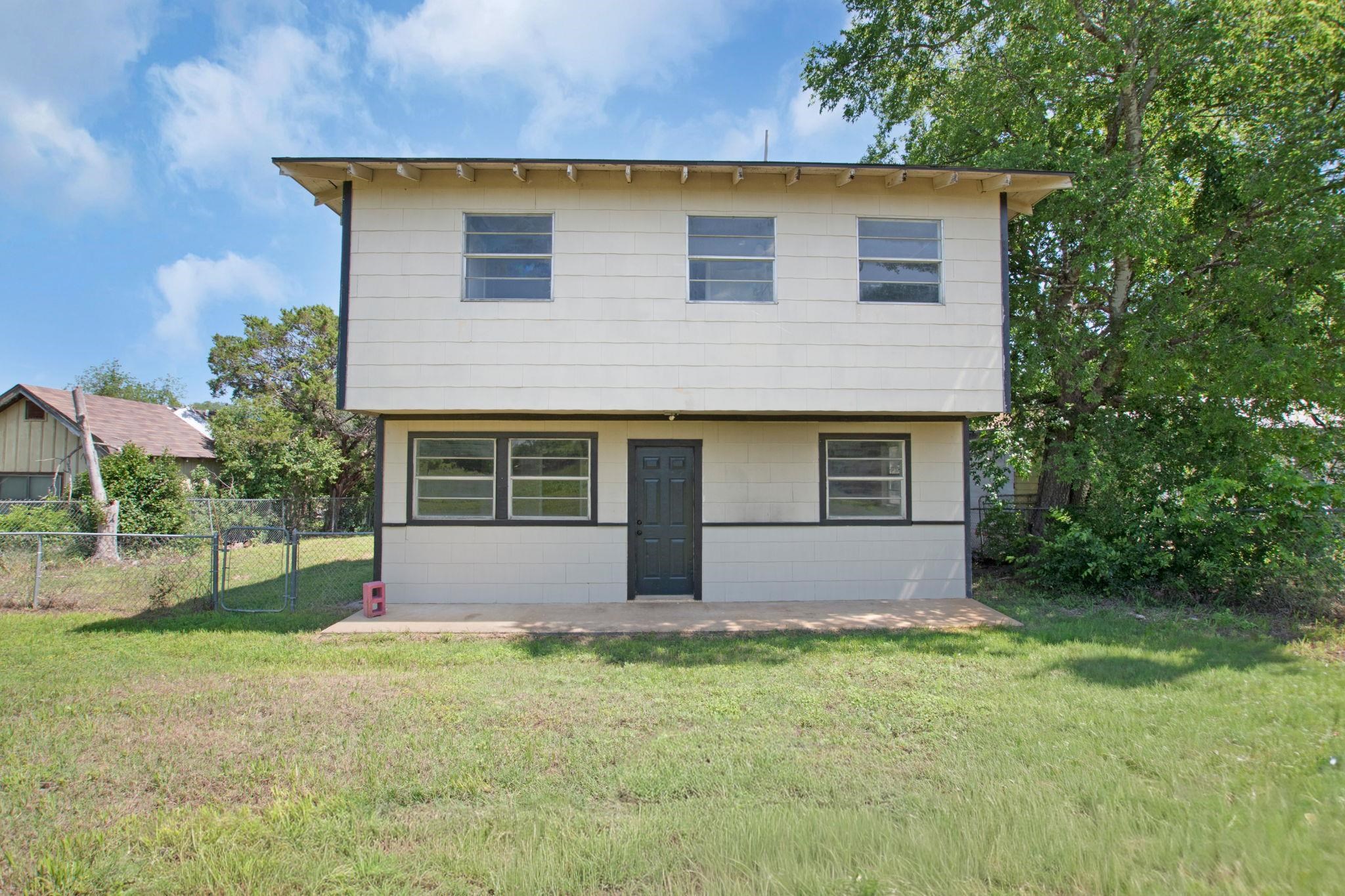 1210 Cloud Street Lampasas TX 76550