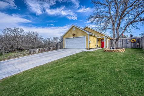126 Oak Park Kingsland TX 78639