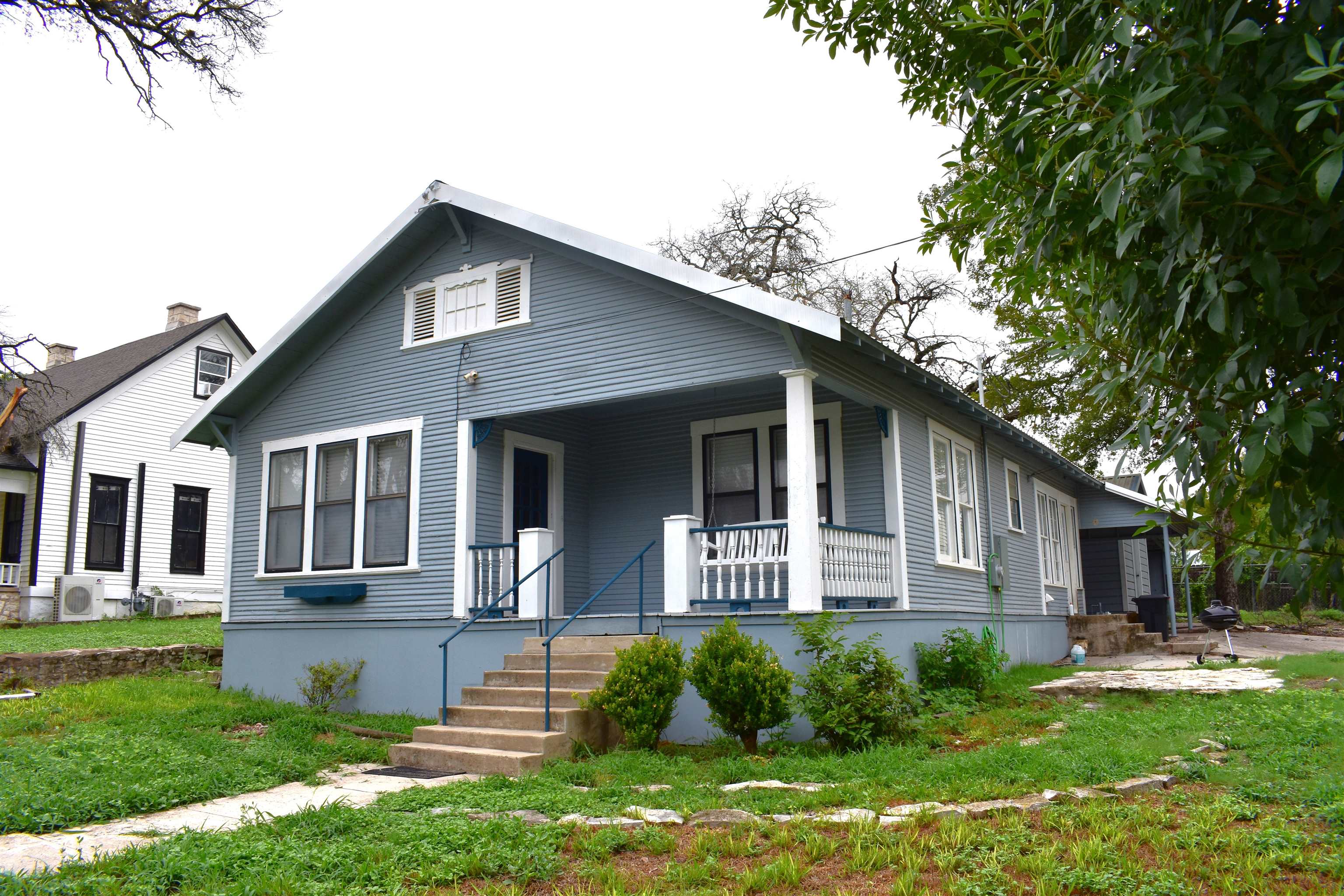 305 W 4th Street Lampasas TX 76550