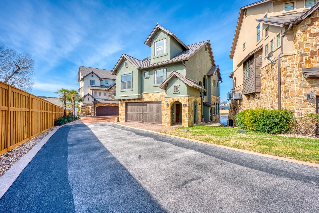 211 Chandler Way Kingsland TX 78639