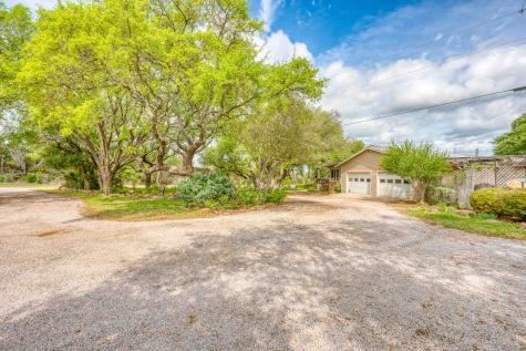 121 County Road 143 Burnet TX 78611