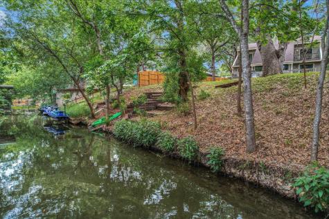 5307 Shady Oaks Circle Kingsland TX 78639
