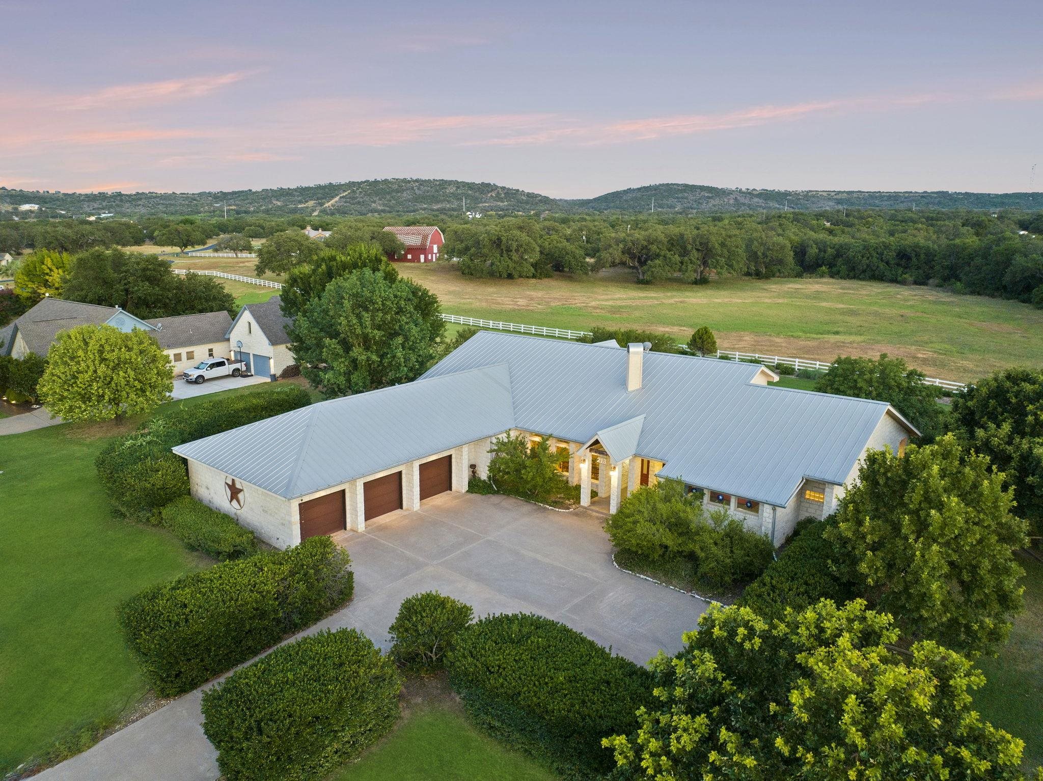 213 River Ranch Road Kingsland TX 78639