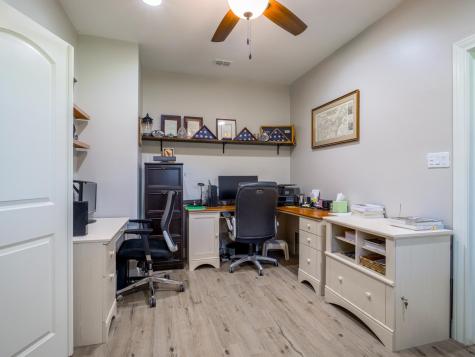 313 Meadowlakes Drive Meadowlakes TX 78654