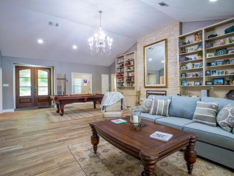 313 Meadowlakes Drive Meadowlakes TX 78654