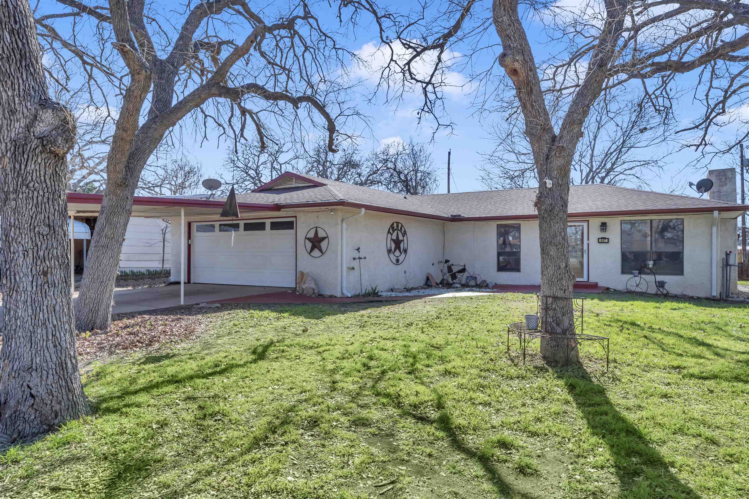 447 South Drive Kingsland TX 78639