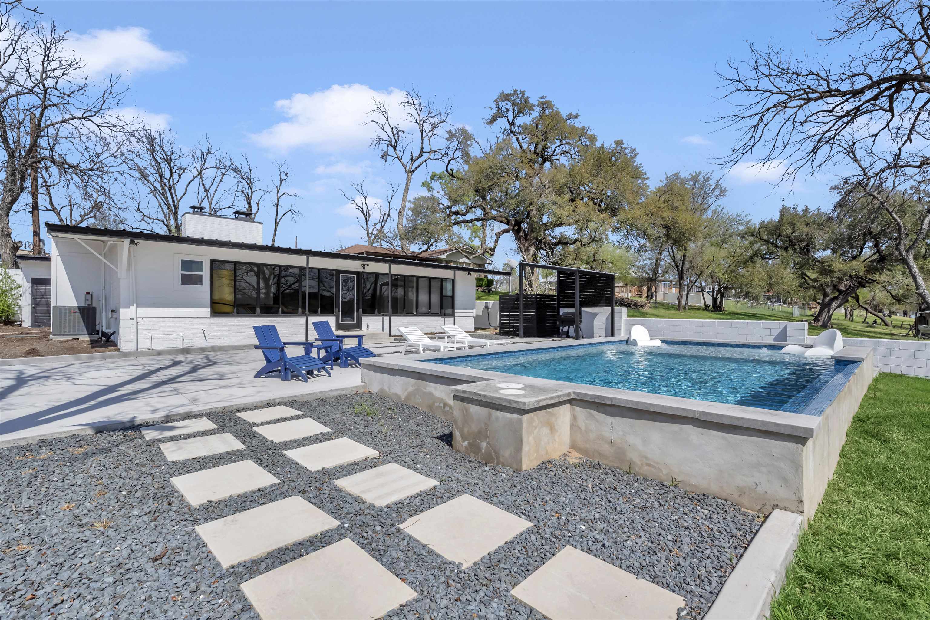 3424 River Oaks Drive Kingsland TX 78639