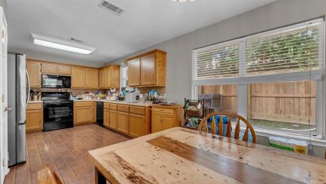 1004 E Johnson Street Burnet TX 78611