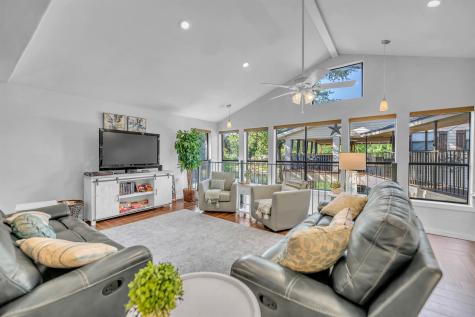 536 Crestwood Drive Kingsland TX 78639