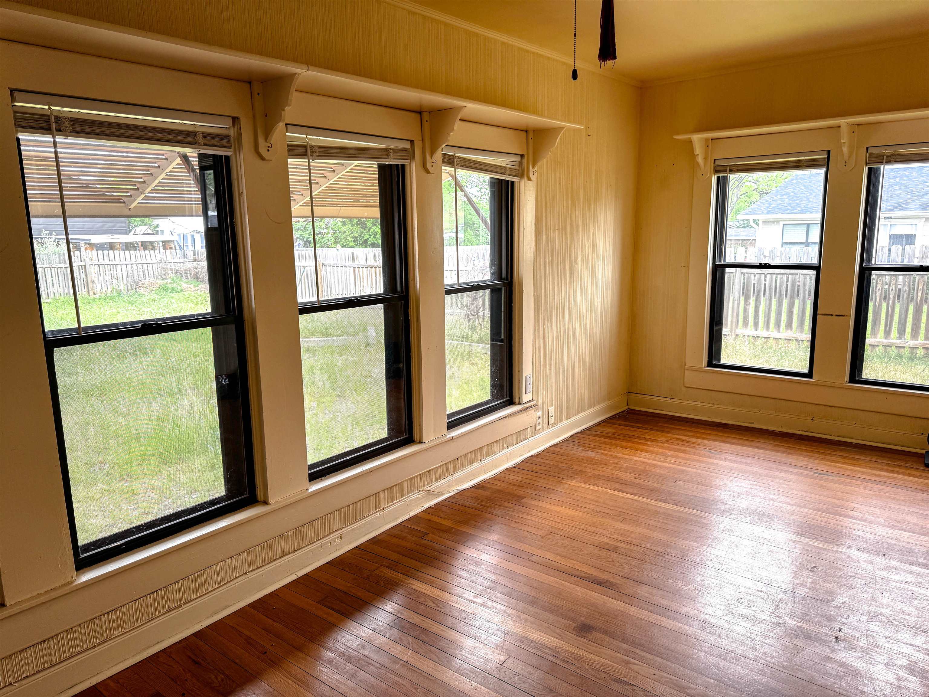 1209 Oatman Street Llano TX 78643