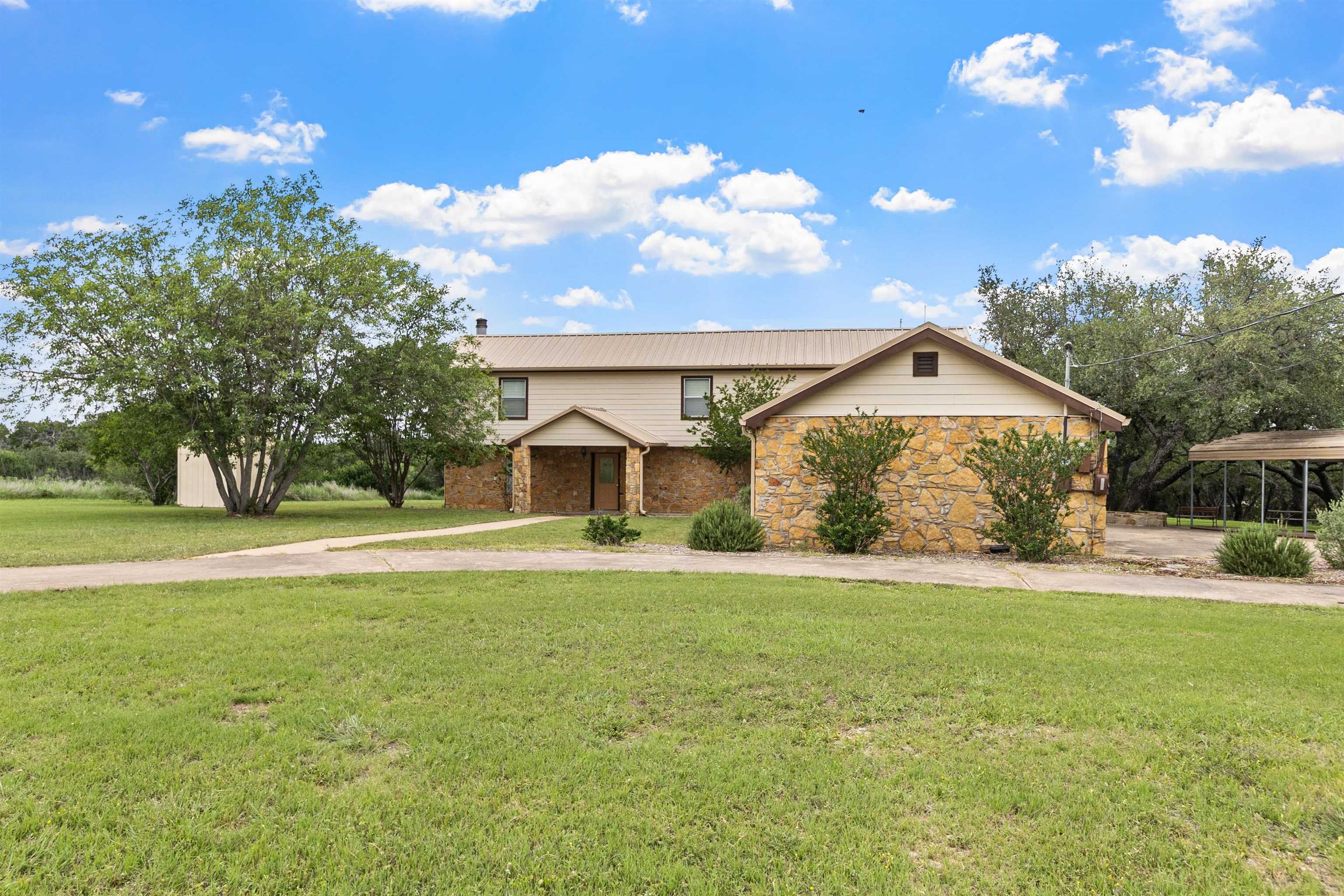 100 Vista Hermosa Burnet TX 78611