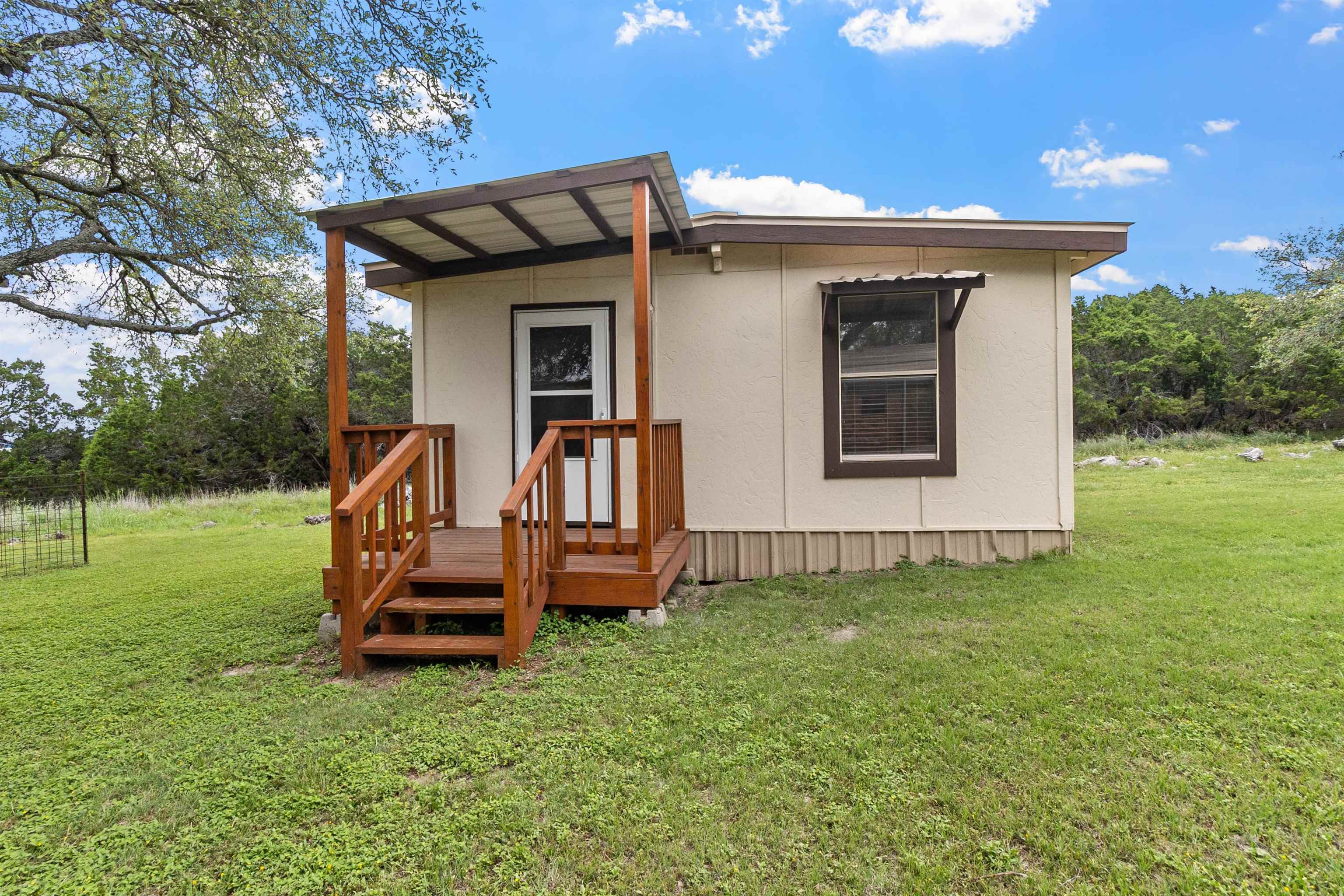 100 Vista Hermosa Burnet TX 78611