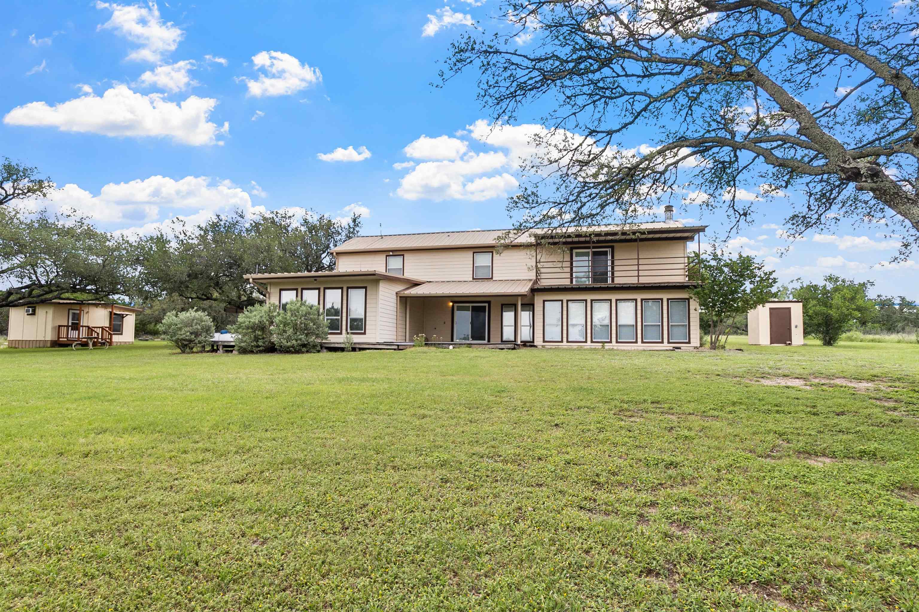 100 Vista Hermosa Burnet TX 78611