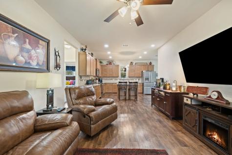 1625 Packsaddle Trail Kingsland TX 78639